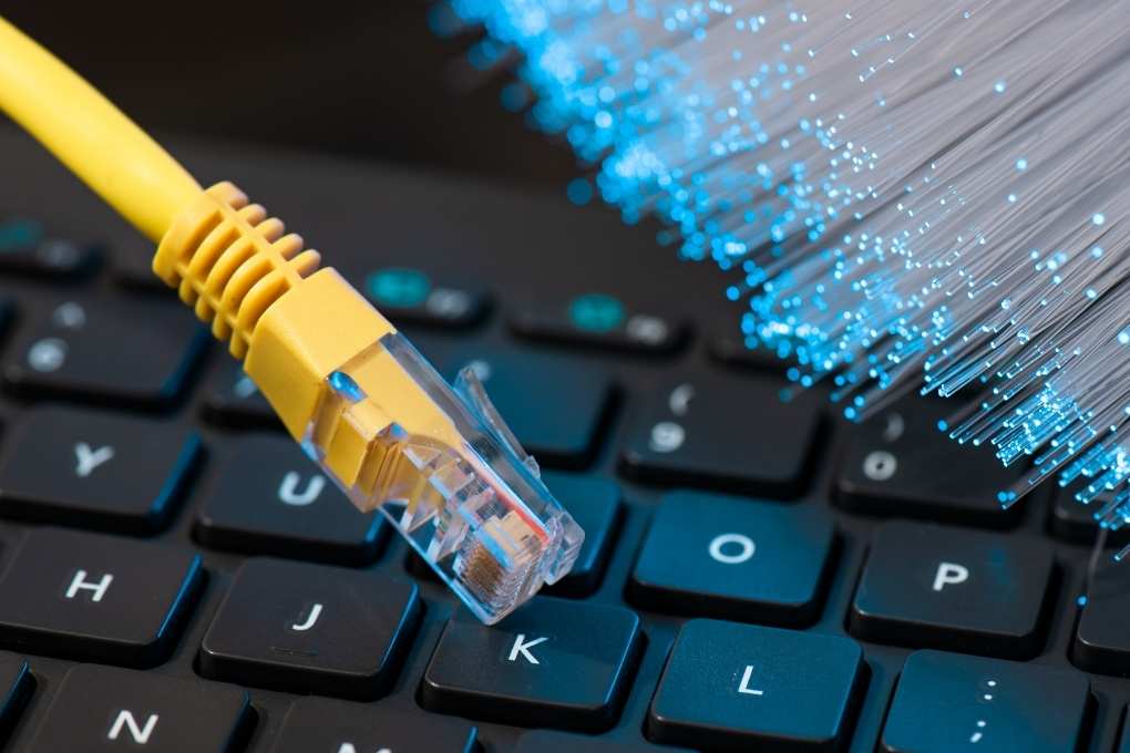 Symmetric Fiber Optics